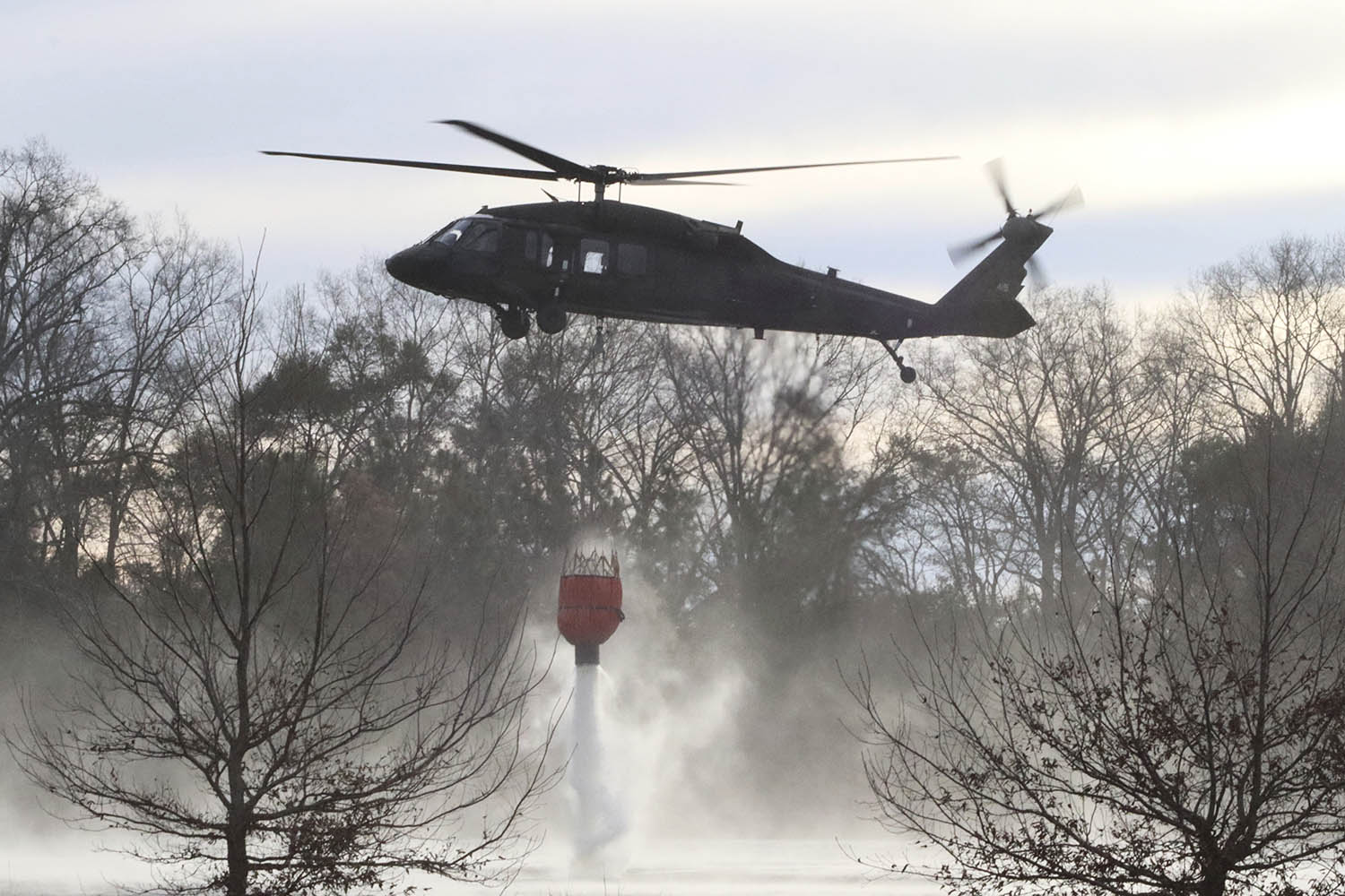 Lighter winds help crews fighting wildfires in South and North Carolina