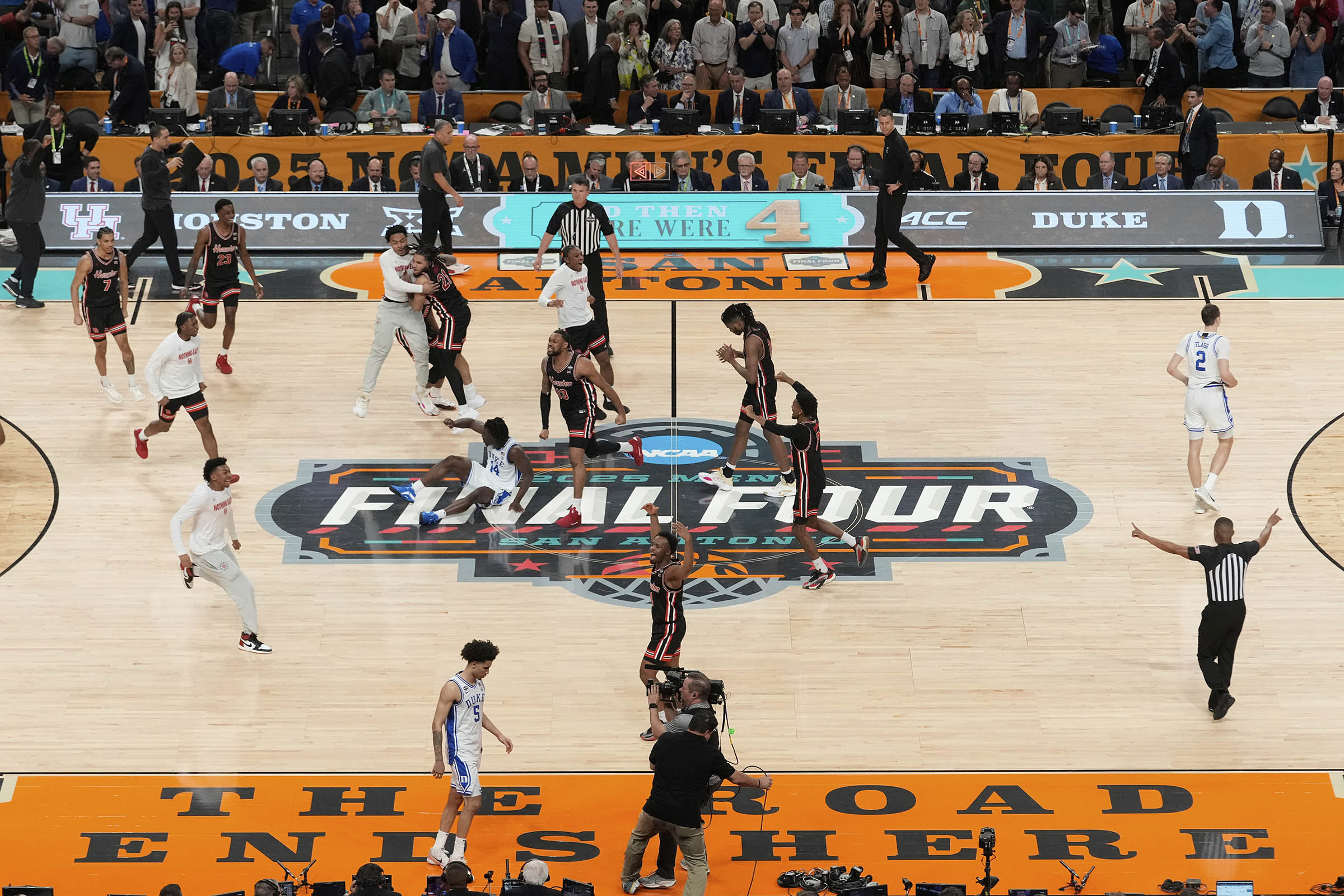 Final Four games average 15.3 million viewers, its biggest audience in 8 years