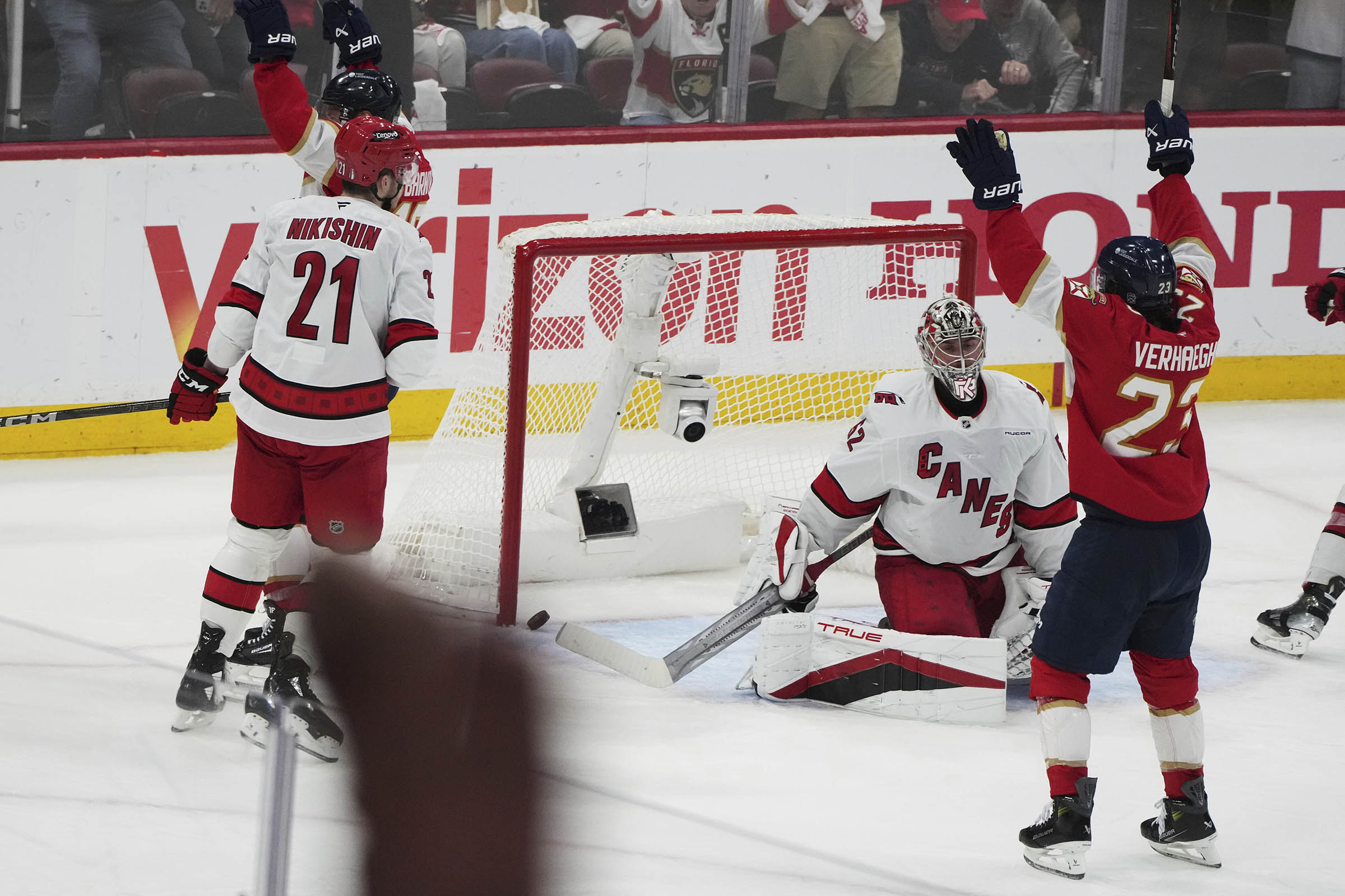 Panthers score 5 in the 3rd period, roll past Hurricanes 6-2 and move a win away from Cup final