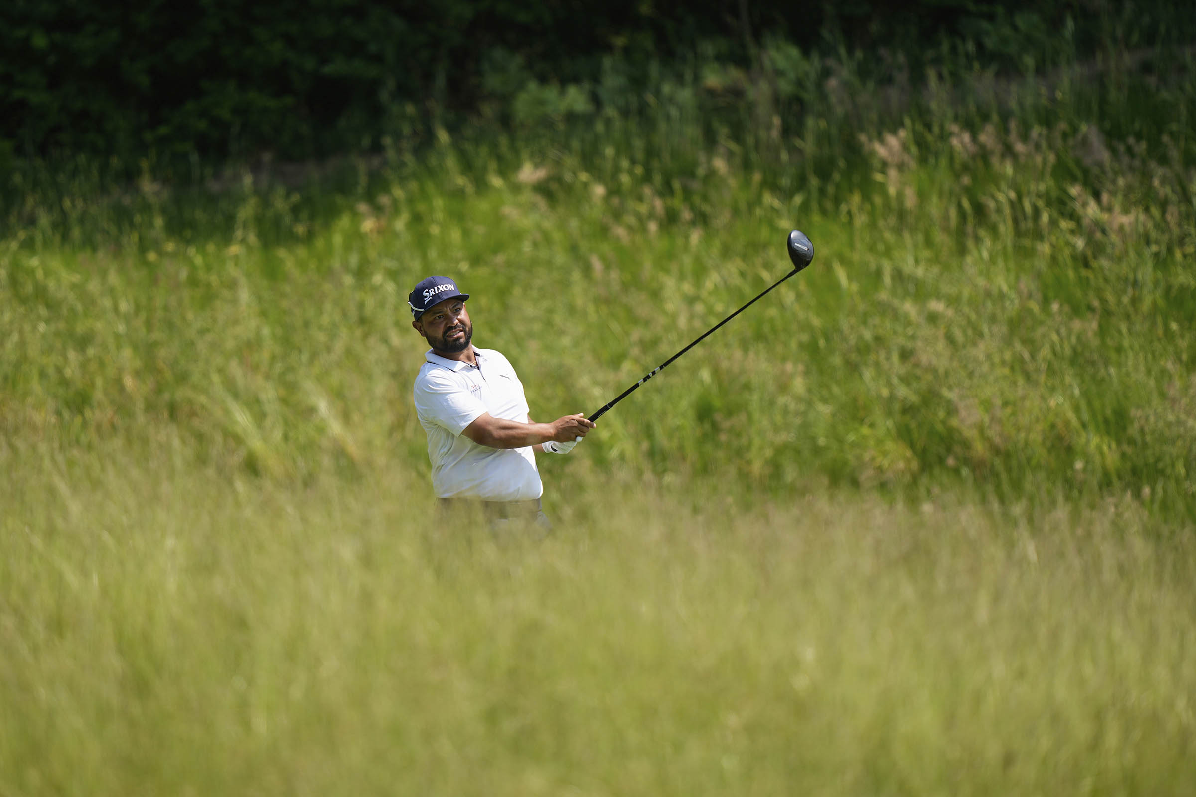 J.J. Spaun leads U.S. Open at Oakmont on a wild day of great shots and shockers