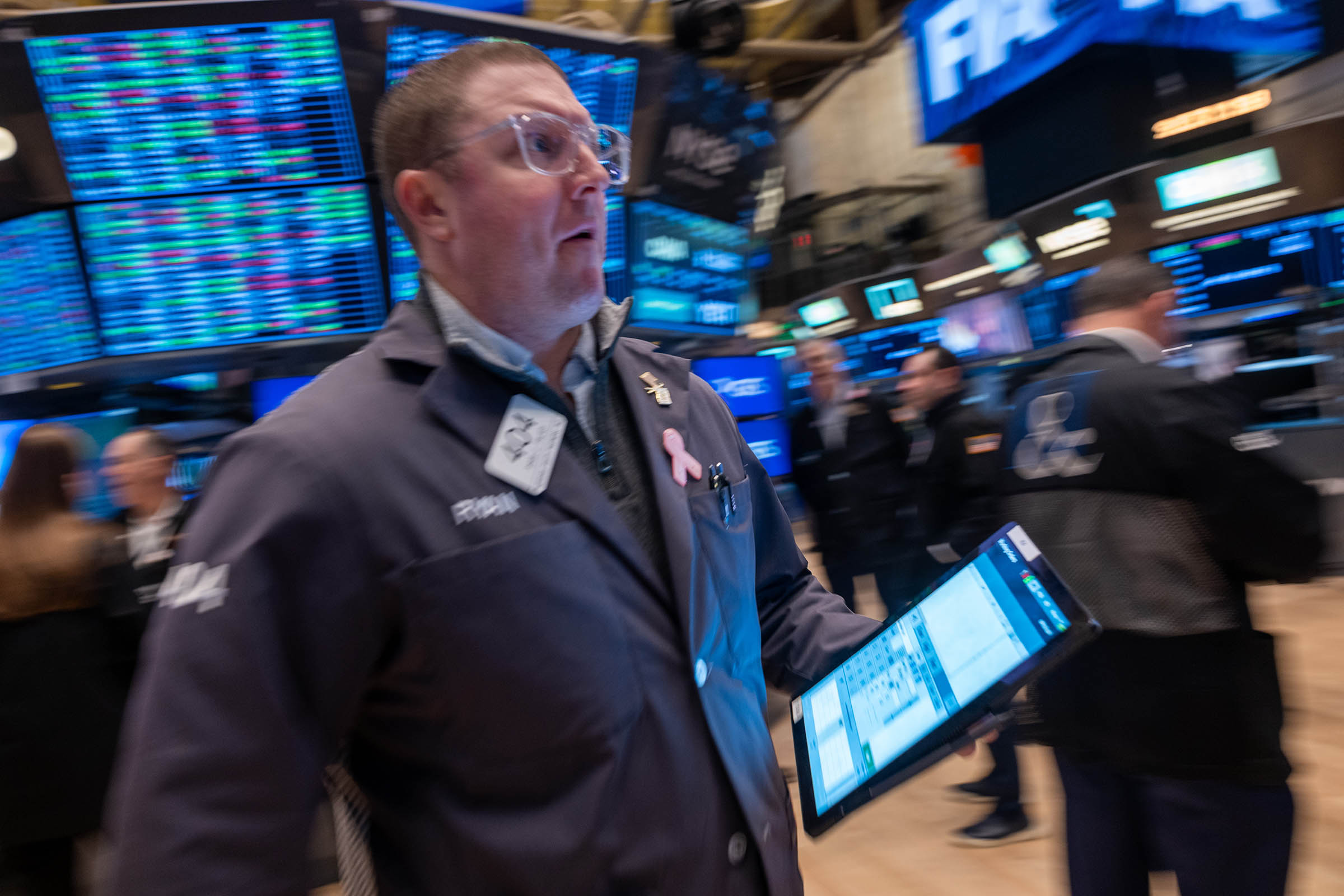 Wall Street’s rally stalls as US stocks dip for their 1st loss in 4 days